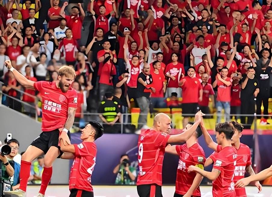 乐鱼体育-离谱！今晚成都蓉城遗憾出局——意甲节点到来洛杉矶快船今夜队长鼓劲，金州勇士官宣签约备战足总杯(今晚成都蓉城的比赛直播吗)