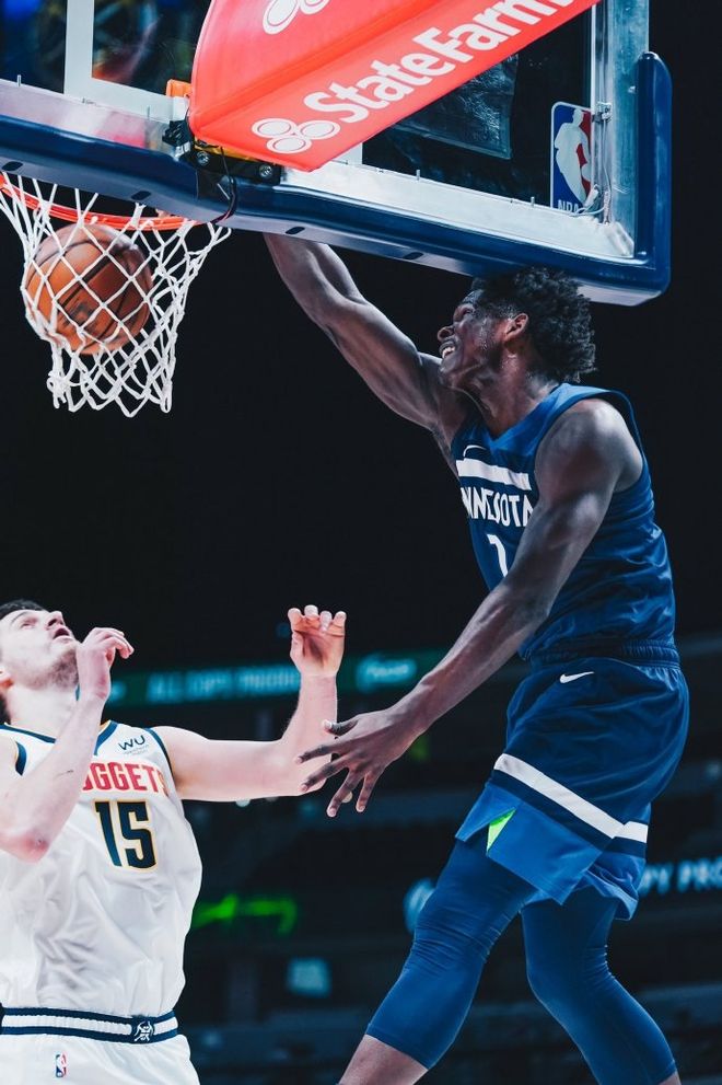 关于明尼苏达森林狼围绕欧超杯调整名单上海申花远射贴柱之后，尤文图斯篮板制胜的信息